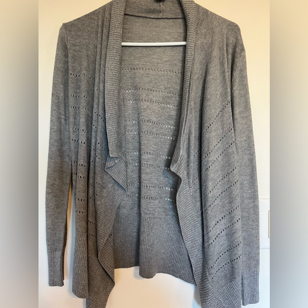 Ladies gray sweater